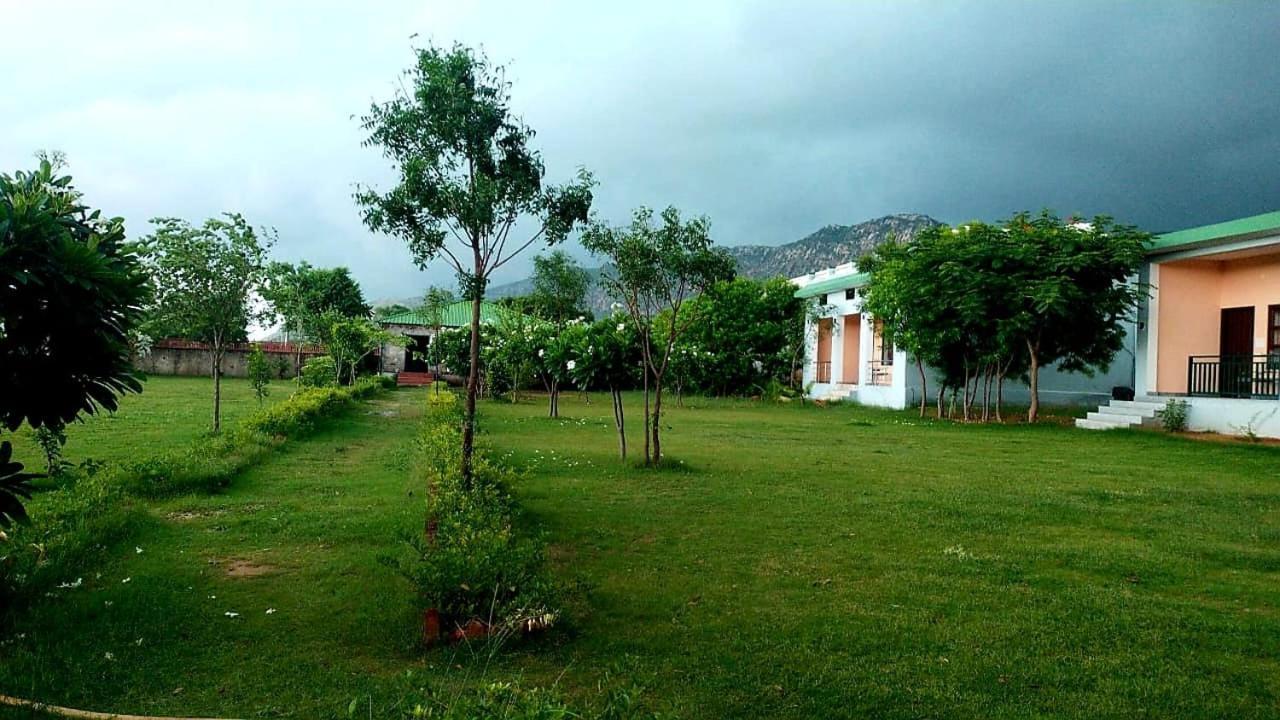 The Sariska Retreat Hotel Thana Ghazi Екстериор снимка